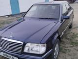Mercedes-Benz E 220 1995 года за 1 800 000 тг. в Жанаарка