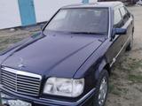 Mercedes-Benz E 220 1995 года за 1 800 000 тг. в Жанаарка – фото 2