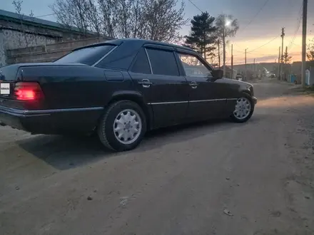 Mercedes-Benz E 260 1992 года за 1 300 000 тг. в Темиртау – фото 6