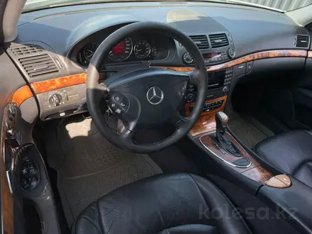 Mercedes-Benz E 280 2005 года за 3 390 000 тг. в Алматы – фото 8