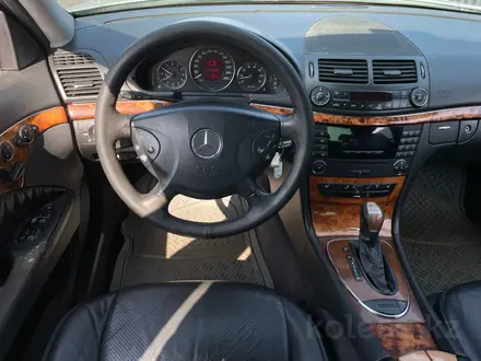 Mercedes-Benz E 280 2005 года за 3 390 000 тг. в Алматы – фото 11