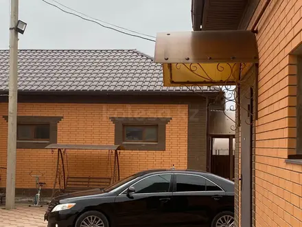 Toyota Camry 2010 года за 7 300 000 тг. в Атырау – фото 4