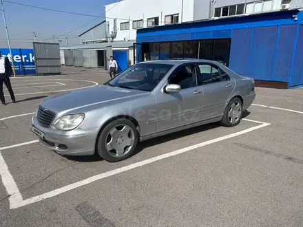 Mercedes-Benz S 320 2000 года за 4 100 000 тг. в Алматы