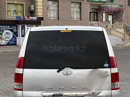 Toyota Noah 2005 года за 5 500 000 тг. в Актау – фото 4