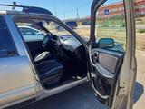 Chevrolet Niva 2007 годаfor1 500 000 тг. в Атырау – фото 5