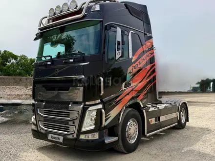 Volvo  FH 2013 года за 34 000 000 тг. в Тараз