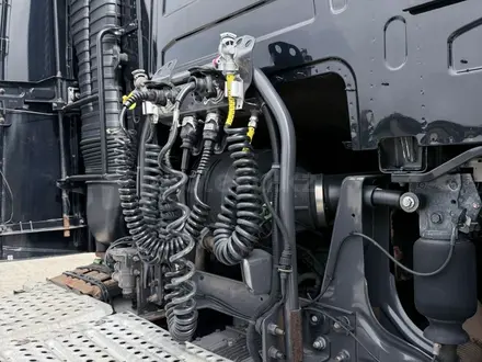 Volvo  FH 2013 года за 34 000 000 тг. в Тараз – фото 8