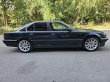 BMW 735 2000 года за 3 700 000 тг. в Алматы – фото 2