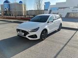 Hyundai i30 2023 года за 11 000 000 тг. в Актобе – фото 2