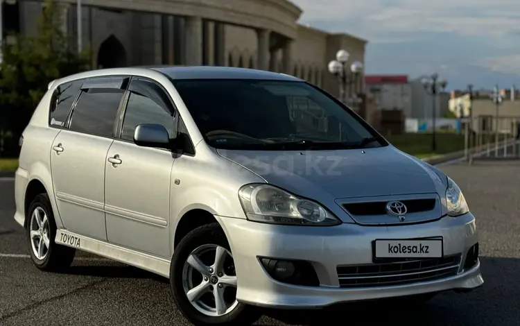 Toyota Ipsum 2004 годаүшін4 100 000 тг. в Атырау