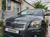 Toyota Avensis 2006 годаүшін4 500 000 тг. в Шымкент