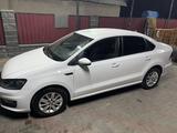 Volkswagen Polo 2018 года за 6 000 000 тг. в Алматы – фото 3