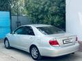 Toyota Camry 2004 годаүшін4 500 000 тг. в Тараз – фото 2