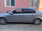 Opel Astra 2010 года за 1 600 000 тг. в Атырау – фото 2