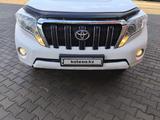 Toyota Land Cruiser Prado 2014 года за 15 900 000 тг. в Актобе – фото 4
