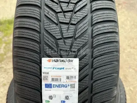 Шины Hankook 235/55/r20 W330 за 90 000 тг. в Алматы