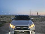 Toyota Highlander 2017 годаfor10 500 000 тг. в Актау – фото 4