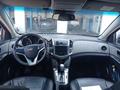 Chevrolet Cruze 2013 года за 2 600 000 тг. в Атырау – фото 4