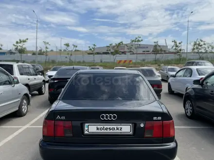 Audi A6 1997 года за 3 100 000 тг. в Алматы – фото 2