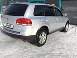 Volkswagen Touareg 2006 года за 4 500 000 тг. в Астана – фото 3