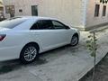 Toyota Camry 2015 годаfor12 500 000 тг. в Актобе – фото 3