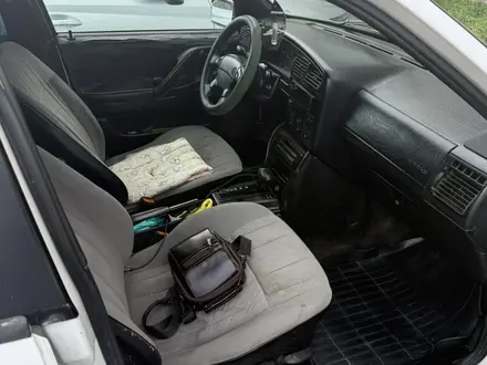 Volkswagen Passat 1995 года за 1 200 000 тг. в Алматы – фото 4
