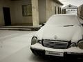 Mercedes-Benz E 430 2001 года за 2 500 000 тг. в Жанаозен – фото 4