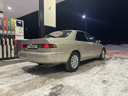 Toyota Camry 1998 года за 3 300 000 тг. в Астана – фото 7