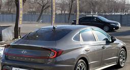 Hyundai Sonata 2020 годаүшін9 499 999 тг. в Алматы – фото 4