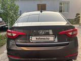 Hyundai Sonata 2015 года за 7 500 000 тг. в Шымкент – фото 4