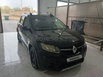 Renault Sandero Stepway 2016 года за 3 600 000 тг. в Актобе – фото 2