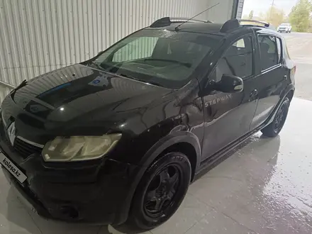 Renault Sandero Stepway 2016 года за 3 600 000 тг. в Актобе – фото 3