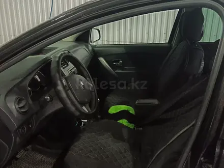 Renault Sandero Stepway 2016 года за 3 600 000 тг. в Актобе – фото 8