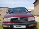 Volkswagen Vento 1993 года за 1 100 000 тг. в Шымкент – фото 3