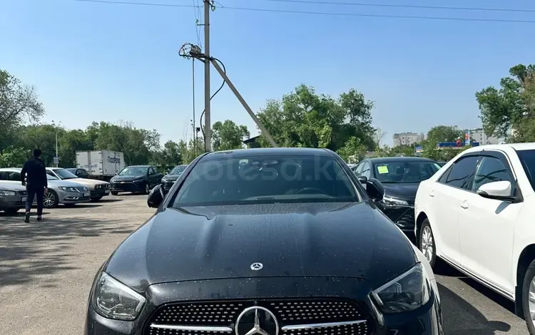 Mercedes-Benz E 200 2022 года за 35 000 000 тг. в Алматы