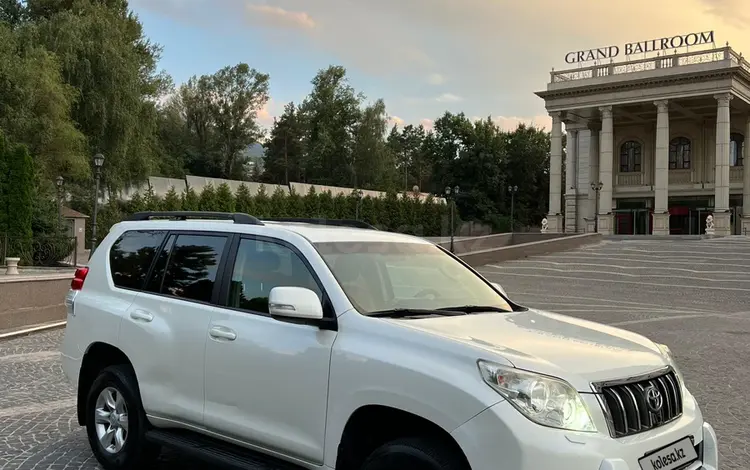 Toyota Land Cruiser Prado 2013 года за 13 300 000 тг. в Алматы