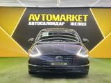 Hyundai Sonata 2021 года за 11 000 000 тг. в Астана – фото 2