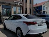Hyundai Accent 2020 года за 6 200 000 тг. в Астана – фото 2