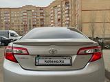 Toyota Camry 2013 годаүшін8 800 000 тг. в Актобе – фото 3