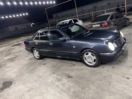 Mercedes-Benz E 230 1997 года за 2 500 000 тг. в Алматы – фото 8