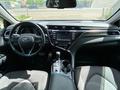Toyota Camry 2020 годаүшін11 900 000 тг. в Уральск – фото 11