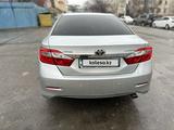 Toyota Camry 2013 годаүшін9 500 000 тг. в Шымкент – фото 2