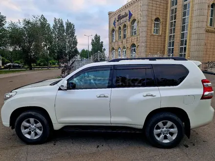 Toyota Land Cruiser Prado 2014 года за 17 900 000 тг. в Павлодар – фото 2