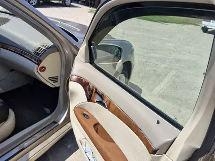 Mercedes-Benz E 240 2005 года за 4 500 000 тг. в Актобе – фото 20