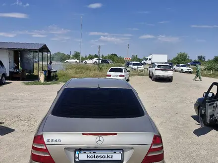 Mercedes-Benz E 240 2005 года за 4 500 000 тг. в Актобе – фото 6