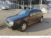 Volkswagen Golf 2001 года за 1 550 000 тг. в Алматы