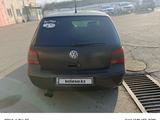 Volkswagen Golf 2001 годаfor1 550 000 тг. в Алматы – фото 4