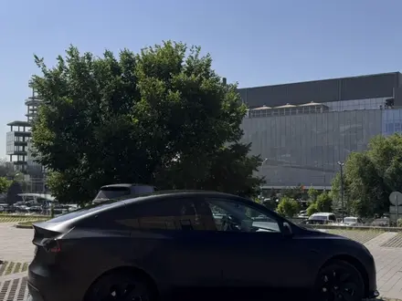 Tesla Model Y 2022 года за 16 100 000 тг. в Алматы – фото 10