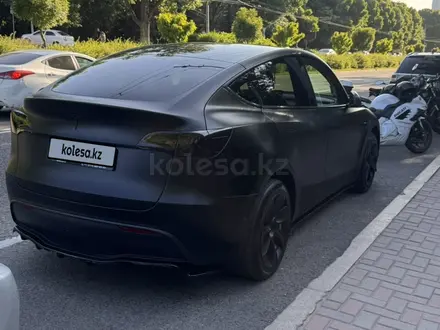 Tesla Model Y 2022 года за 16 100 000 тг. в Алматы – фото 18