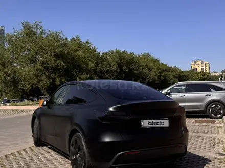 Tesla Model Y 2022 года за 16 100 000 тг. в Алматы – фото 6